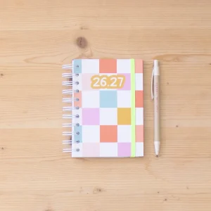 Agenda A6 Semanal 26/27 ESSENCE COLORS